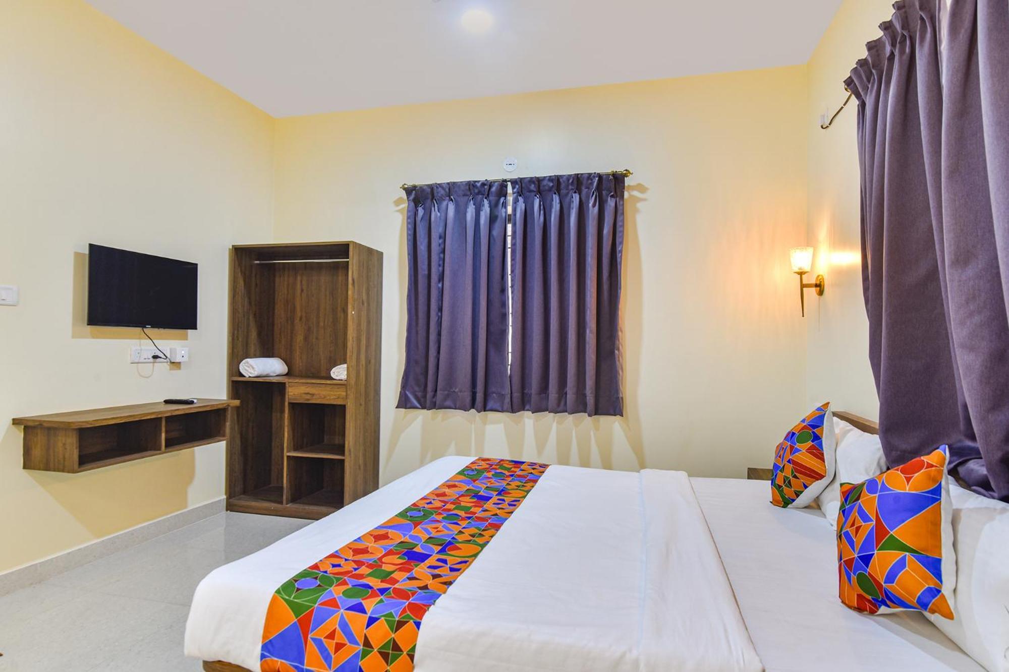 Fabhotel Baga Tulip - 500M From Baga Beach Exterior foto