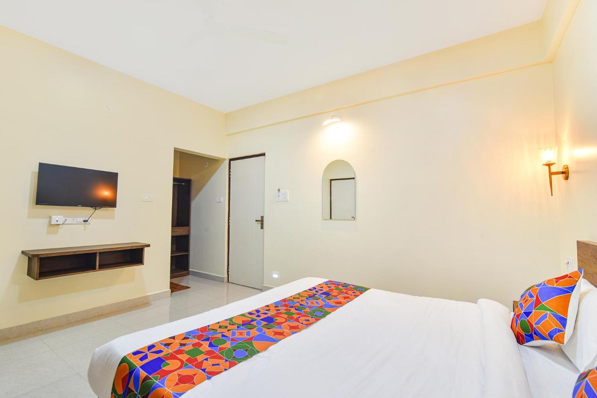 Fabhotel Baga Tulip - 500M From Baga Beach Exterior foto