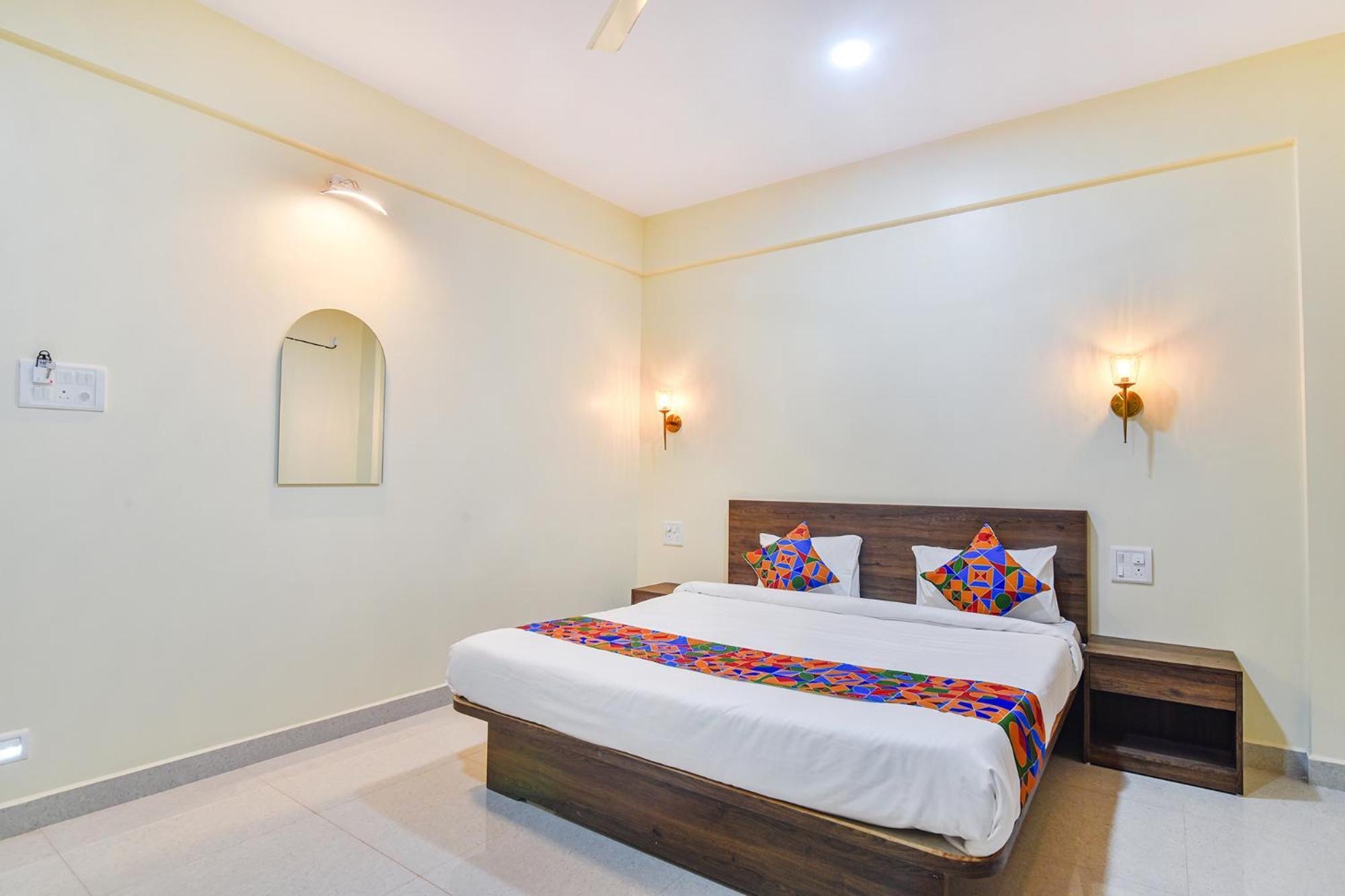 Fabhotel Baga Tulip - 500M From Baga Beach Exterior foto
